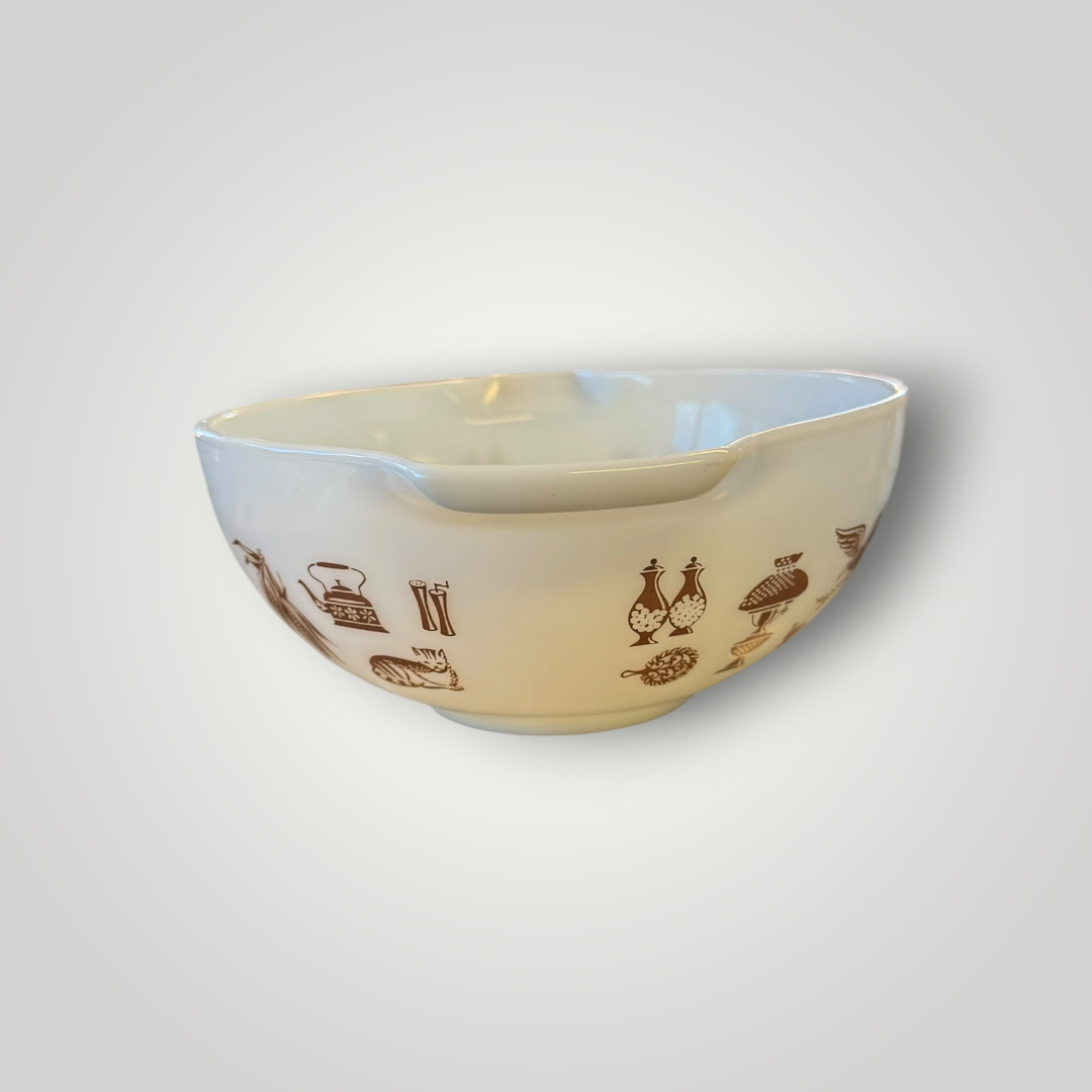 Vintage Pyrex Early American Cinderella Mixing Bowl