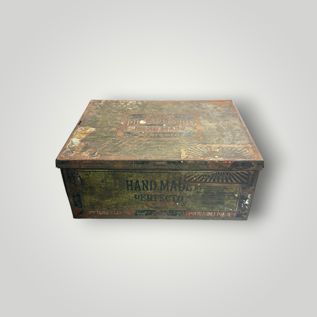 Antique Bayuk Philadelphia Hand Made Perfecto Cigar Tin — c. 1920s–1930s