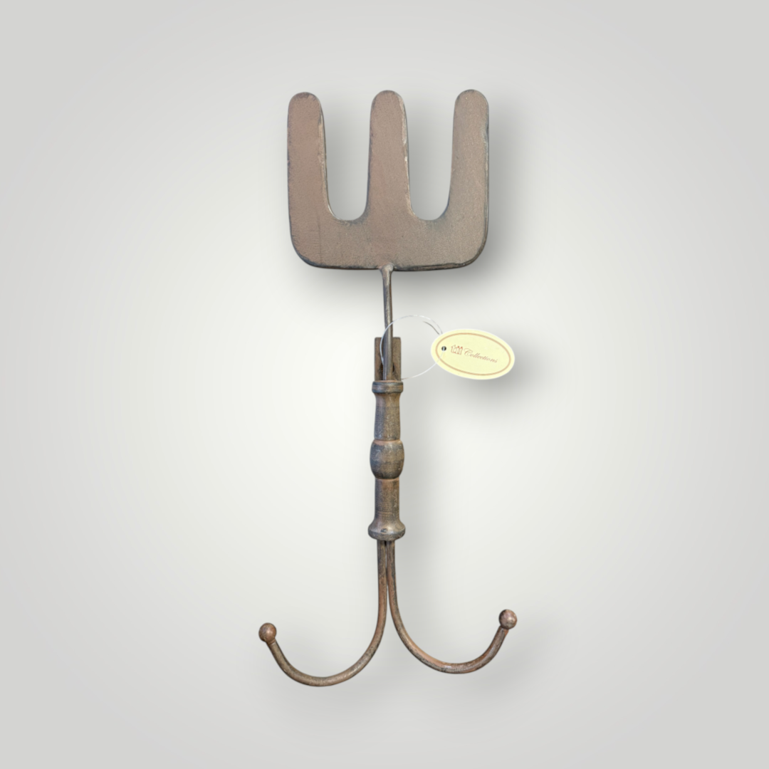 TII Collections Garden Cultivator Metal Wall Hook