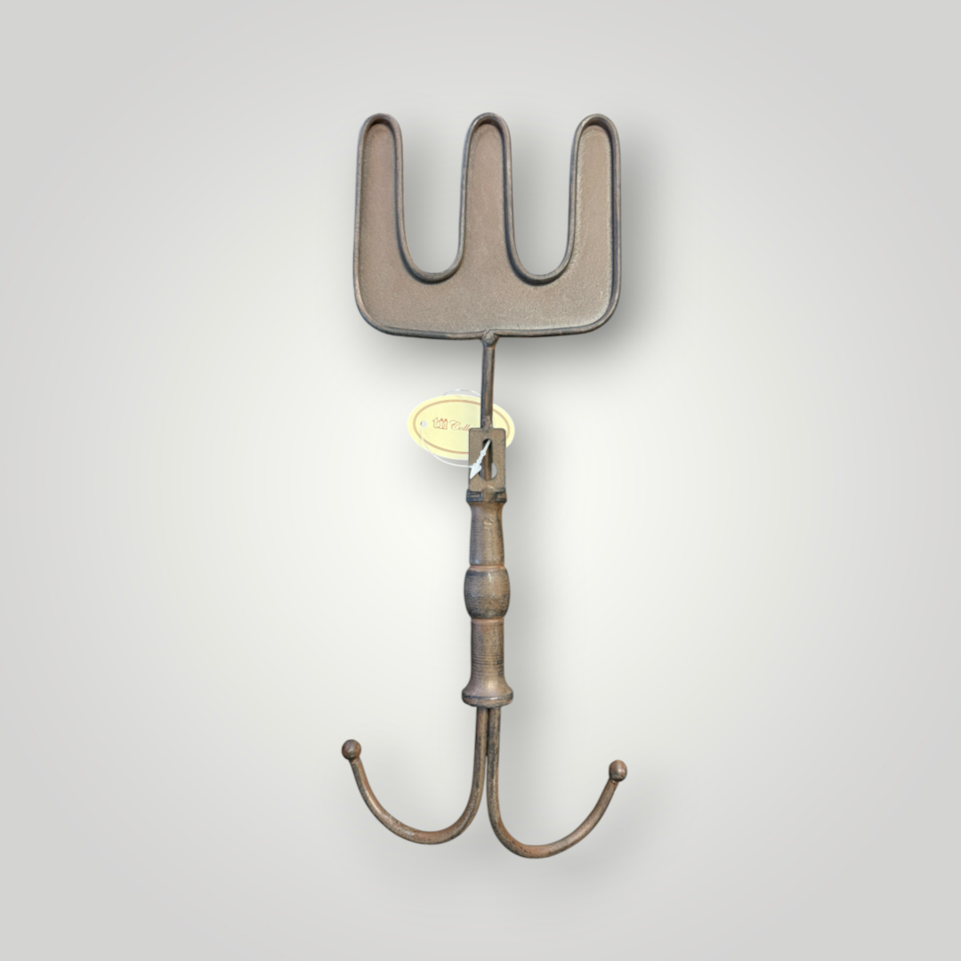 TII Collections Garden Cultivator Metal Wall Hook
