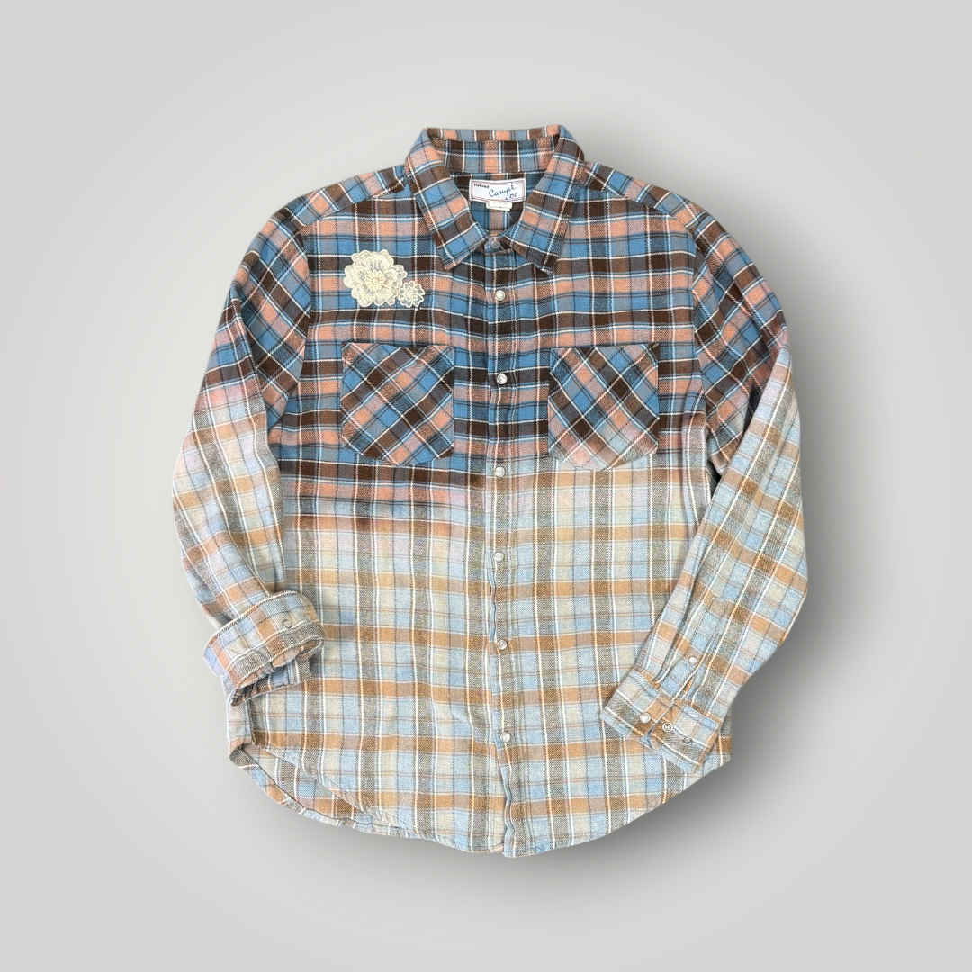 Worn and Reborn – Blue & Peach Ombre Flannel with Floral Lace – Medium