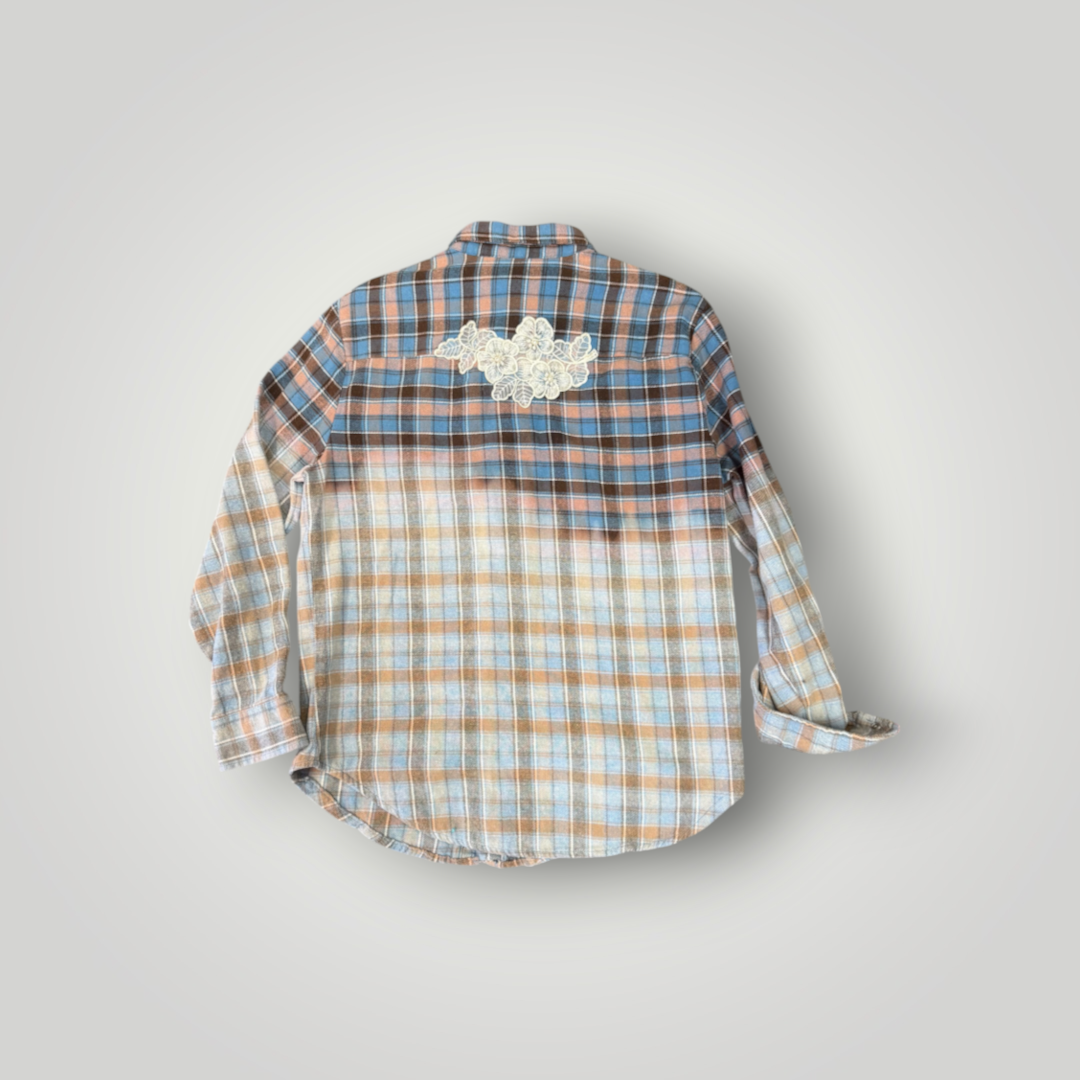 Worn and Reborn – Blue & Peach Ombre Flannel with Floral Lace – Medium